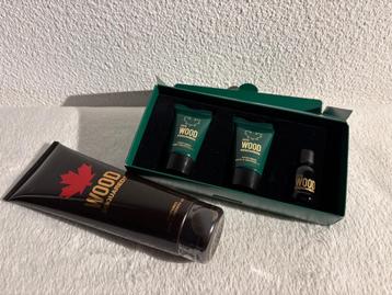 Wood set showergel 250 ml en miniatuur setje nieuw beschikbaar voor biedingen