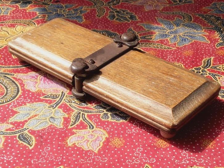 Mooie antieke Agrippa pers uit Engeland voor stropdassen., Antiek en Kunst, Antiek | Woonaccessoires, Ophalen of Verzenden