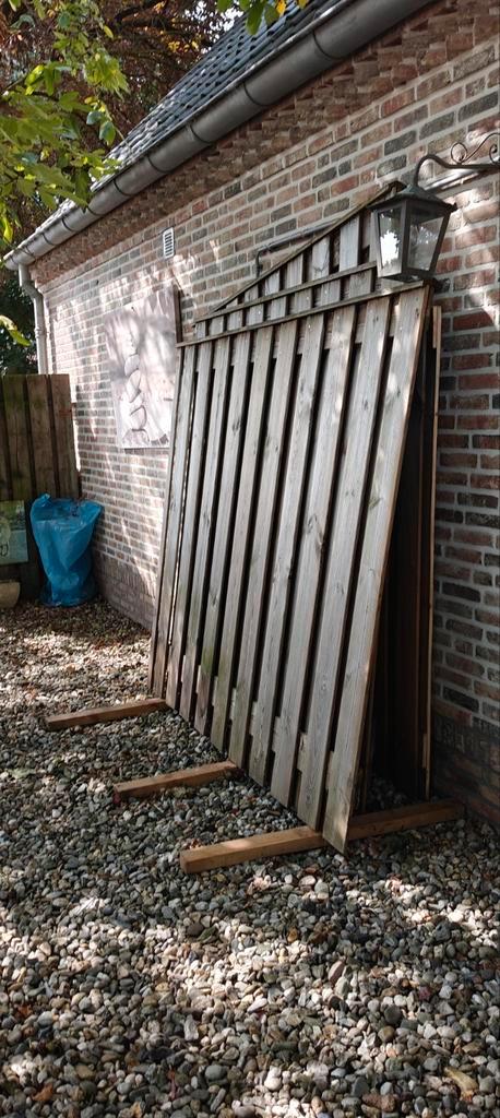 Teab : Schuttingdelen/ Betonplaten / Betonpalen !, Tuin en Terras, Schuttingen, Gebruikt, Minder dan 3 meter, Ophalen