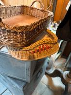 Twee oude rieten dienbladen, Antiek en Kunst, Ophalen of Verzenden