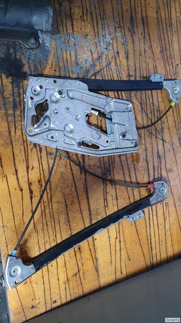 raammechanisme met motor links voor BMW 5-serie E39 beschikbaar voor biedingen