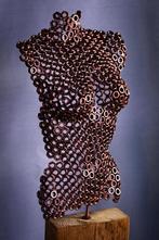 Beeld vrouwelijke torso metaal, Ophalen of Verzenden