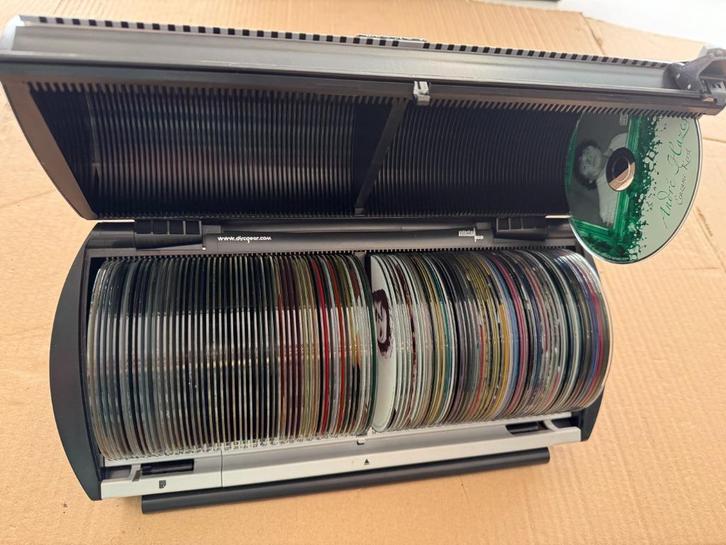 Discgear jukebox 100cd, Cd's en Dvd's, Cd's | Nederlandstalig, Gebruikt, Levenslied of Smartlap, Ophalen of Verzenden