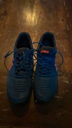 Te koop hockeyschoenen maat 45 kleur blauw!, Ophalen of Verzenden, Zo goed als nieuw, Schoenen