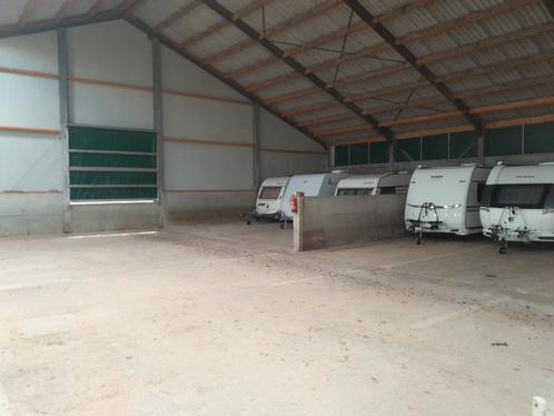 Caravanstalling Macharen (bij Oss), Caravans en Kamperen, Caravanstallingen