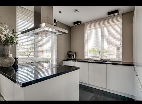 Keuken 4 jaar oud, Huis en Inrichting, Keuken | Complete keukens, Gebruikt, Wit, Graniet of Steen, Ophalen