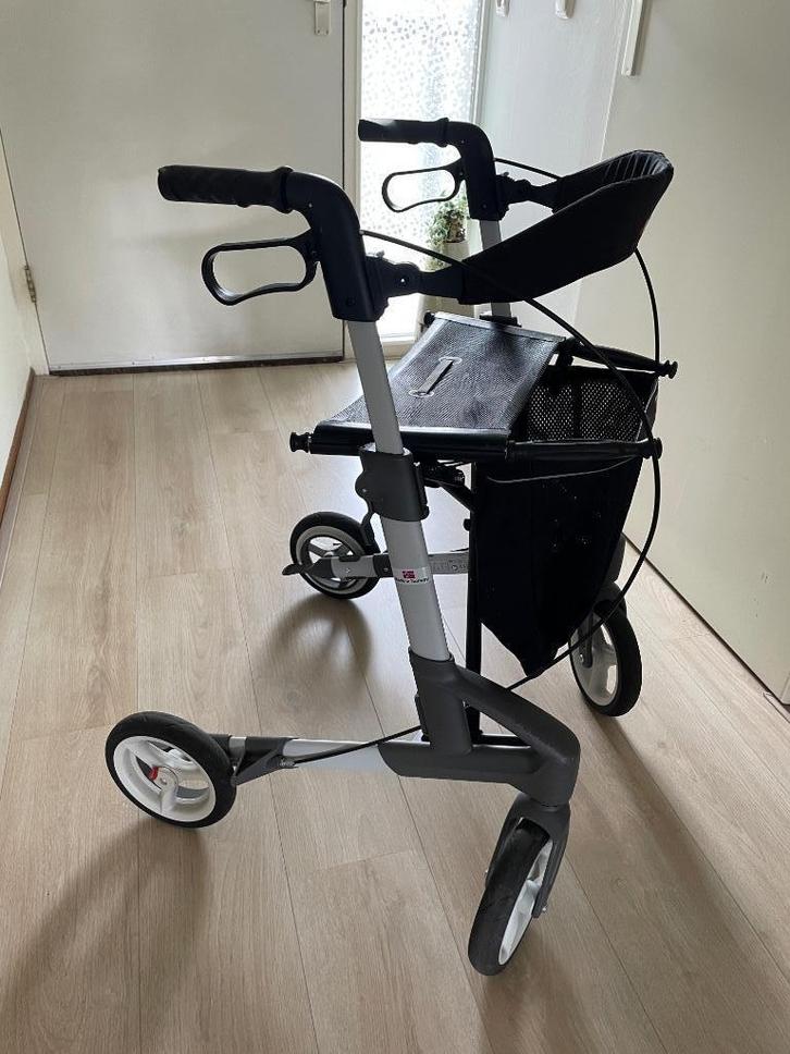 nieuwe rollator met garantie, Diversen, Rollators, Nieuw, Lichtgewicht, Opvouwbaar, Ophalen