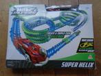 Racebaan Wave Racers Super Helix racebaan met 2 auto's, Kinderen en Baby's, Speelgoed | Racebanen, Overige merken, Racebaan, Ophalen of Verzenden