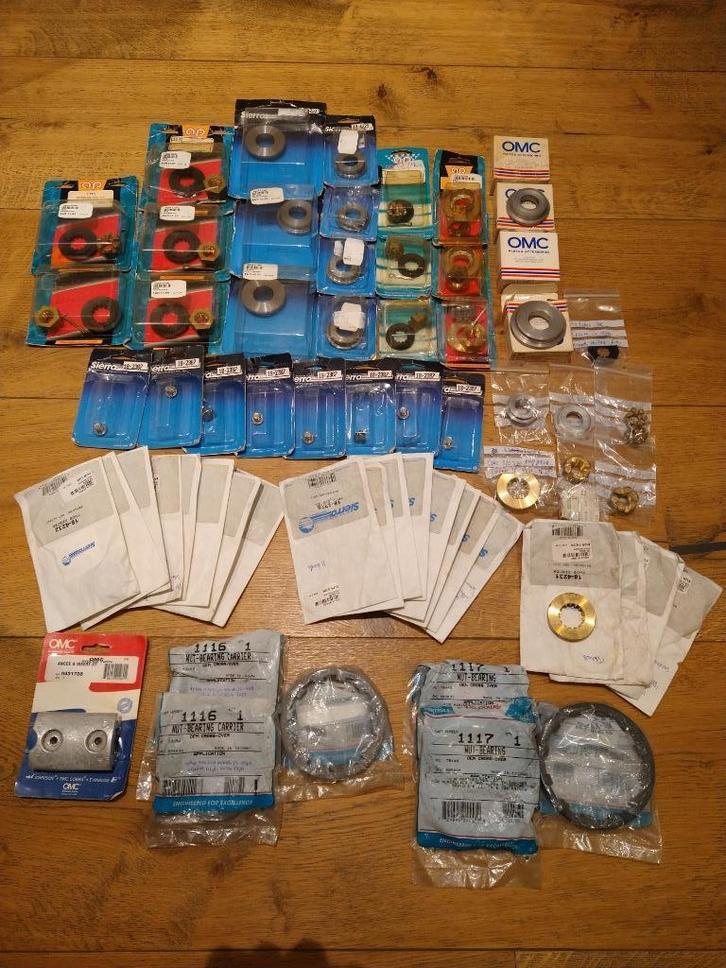 Omc diverse onderdelen outboard/inboard., Watersport en Boten, Accessoires en Onderhoud, Nieuw, Motor en Techniek, Ophalen of Verzenden