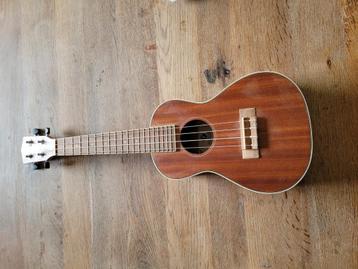 Ukelele merk: Fazley beschikbaar voor biedingen