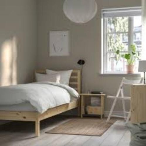 1persoons bed Tarva Ikea inclusief lattenbodem., Huis en Inrichting, Slaapkamer | Bedden, Zo goed als nieuw, Eenpersoons, 90 cm