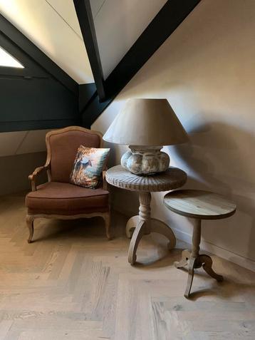 Landelijke fauteuil Flamant. beschikbaar voor biedingen