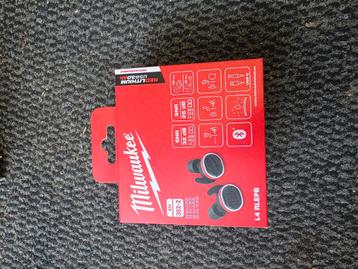 Milwaukee bluetooth oortjes. Nieuw! beschikbaar voor biedingen