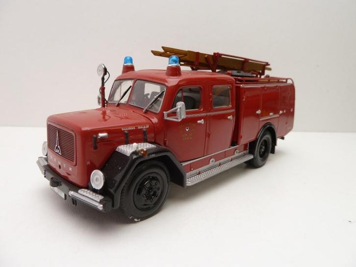 Magirus Deutz brandweer  ''  minichamps 1/43 '', Hobby en Vrije tijd, Modelauto's | 1:43, Zo goed als nieuw, Bus of Vrachtwagen