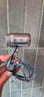 Supernova E3 Pro Titanium Grijs - Nieuw, Ophalen of Verzenden, Zo goed als nieuw, Voorlicht