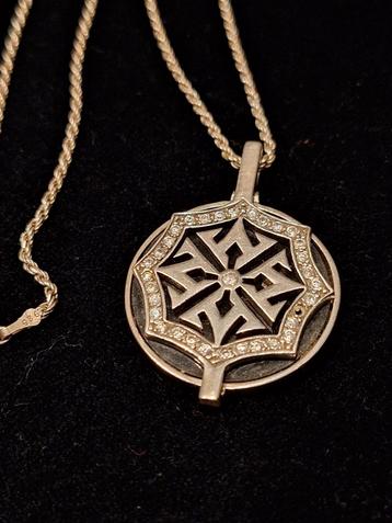 Vintage Zilveren Medaillon Hanger Ketting beschikbaar voor biedingen