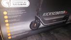 Ninebot Kickscooter E2 - Nieuw in doos!, Fietsen en Brommers, Steps, Ophalen of Verzenden, Nieuw, Elektrische step (E-scooter)