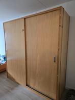 Grote kledingkast met schuifdeuren en sleutel, Ophalen, Gebruikt, 200 cm of meer, Vintage