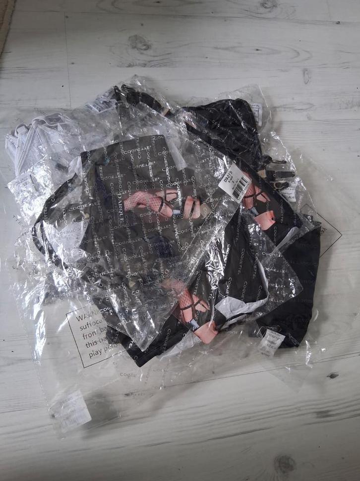 Partij Jarretelgordels - Nieuw in verpakking, Kleding | Dames, Ondergoed en Lingerie, Overige typen, Zwart, Ophalen of Verzenden