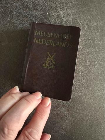 Antiek Nederlands Woordenboekje 1948 - Lederen Kaft beschikbaar voor biedingen