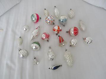 lot oude kerstballen slinger beschikbaar voor biedingen