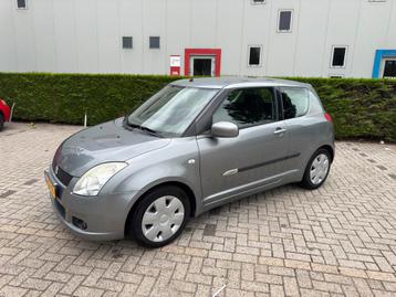 Suzuki Swift 1.3 3D 2006 Grijs beschikbaar voor biedingen