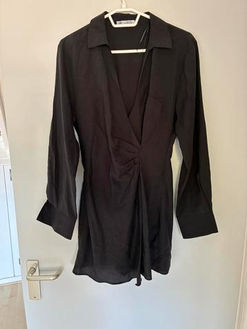Leuke jurk van Zara, S, zwart, in prima staat beschikbaar voor biedingen