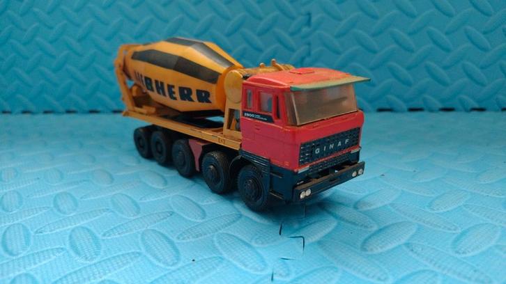 GINAF betonwagen Liebherr, Hobby en Vrije tijd, Modelauto's | 1:50, Gebruikt, Bus of Vrachtwagen, Lion Toys, Ophalen of Verzenden