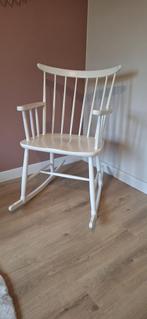 Schommelstoel - nette staat!, Huis en Inrichting, Stoelen, Ophalen