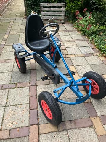Mammoet skelter beschikbaar voor biedingen