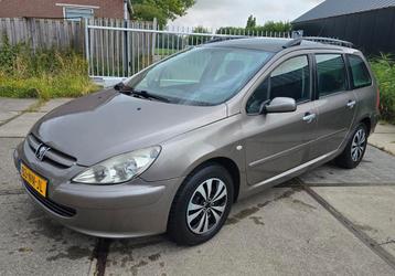 Peugeot 307 1.6 16V SW 2004 Grijs / NWE APK / AIRCO / Trekha beschikbaar voor biedingen