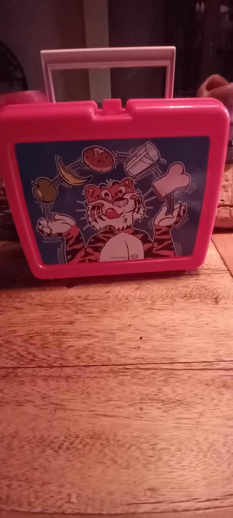 Vintage Esso Lunchbox - Tony de Tijger, Kinderen en Baby's, Kinderspulletjes, Gebruikt, Ophalen of Verzenden