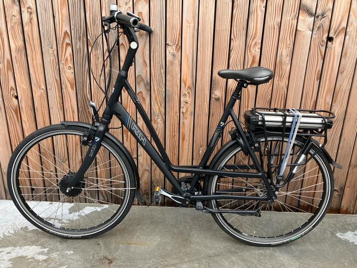 RIH Z Omega damesfiets 62cm, Fietsen en Brommers, Fietsen | Dames | Damesfietsen, Gebruikt, Overige merken, Versnellingen, 56 cm of meer