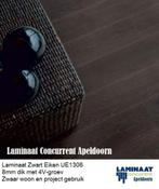 Laminaat Zwart eik UE1306 8mm dik met 4V-groev €14,95m2, Huis en Inrichting, Nieuw, 75 m² of meer, Laminaat, Ophalen of Verzenden