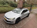 Volkswagen Scirocco 1.4 TSI 118KW DSG 2010 Grijs, Auto's, 65 €/maand, Zwart, 4 cilinders, Leder en Stof