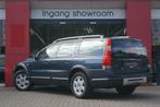 Volvo XC70 2.4 D5 Kinetic | 5-Cilinder | Origineel NL | Youn, 13 km/l, Zwart, Parkeersensor, 193 €/maand