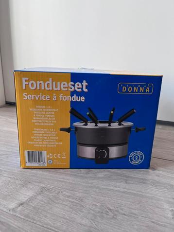 Fondueset beschikbaar voor biedingen