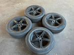 Set velgen met winter banden!! 4x vredestein, Auto-onderdelen, Ophalen, Gebruikt, Banden en Velgen, 17 inch