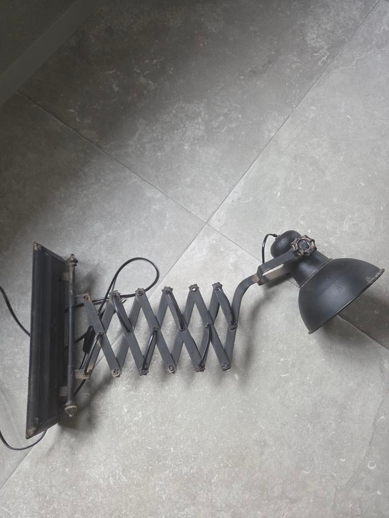 Schaarlamp oud zwart, Ophalen, Zo goed als nieuw