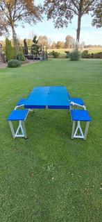 Te koop, inklapbare kindertafel met vaste stoelen, Tuin en Terras, Aluminium, Zo goed als nieuw, Rechthoekig, Ophalen