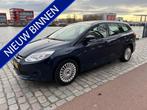 Ford FOCUS Wagon 1.6 TI-VCT Trend Nw type/Airco/Trekhaak/APK, Auto's, Stof, Gebruikt, 4 cilinders, Blauw