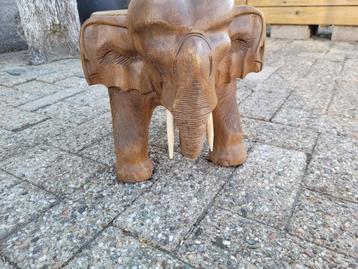 handgemaakt teak hout grote olifanten beeld beschikbaar voor biedingen