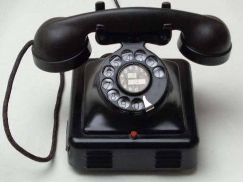 Oude Telefoon met Draaischijf Bell Telephone uit de Jaren 40, Telecommunicatie, Vaste telefoons | Niet Draadloos, Gebruikt, Bakeliet
