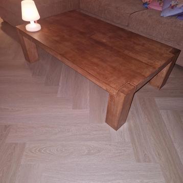 Massief eikenhouten salontafel - Robuust & Stijlvol beschikbaar voor biedingen