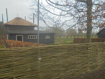 Wilgentenen schutting natuurlijke, duurzame tuinafscheiding beschikbaar voor biedingen