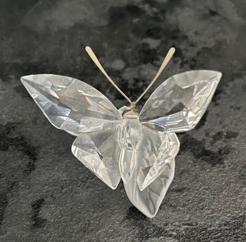 Swarovski vlinder op blad. beschikbaar voor biedingen