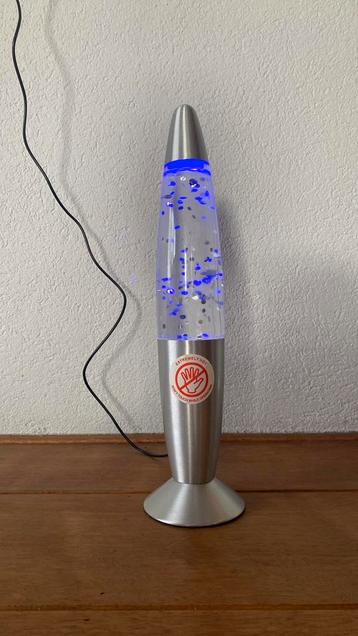 Glitter lavalamp  beschikbaar voor biedingen