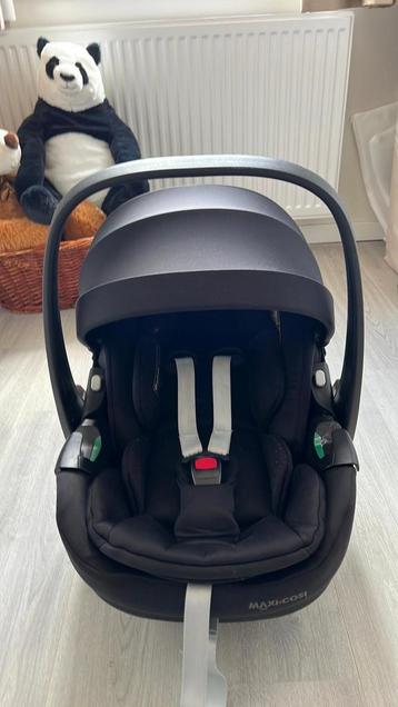 Maxi Cosi Pebble 360 pro beschikbaar voor biedingen