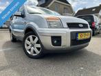 Ford Fusion 1.4-16V Futura (bj 2006), Auto's, Ford, 47 €/maand, Origineel Nederlands, Te koop, Zilver of Grijs