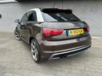 Audi A1 1.4 Tfsi 3x S-line / Xenon / Navi / Rotor/ Bluetooth, Voorwielaandrijving, A1, Bruin, 4 stoelen
